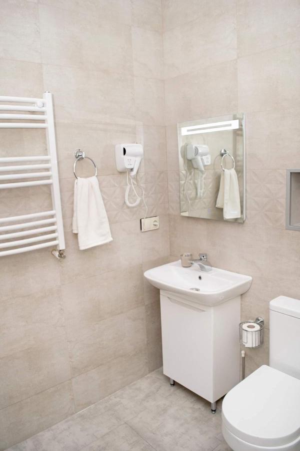 4 Rooms Siğnaği Dış mekan fotoğraf